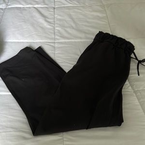 Lululemon cropped pant